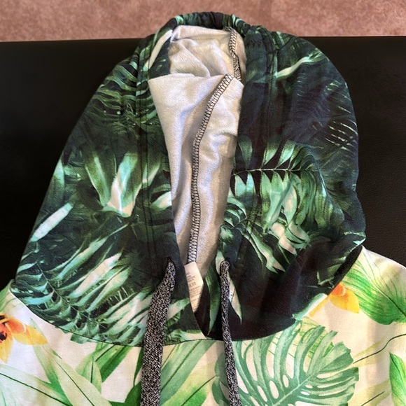 Bodyglove hoodie - Picture 3 of 8